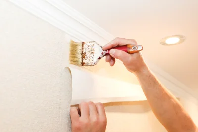 Pose de papier peint au Roux — revêtements muraux et toiles de verre